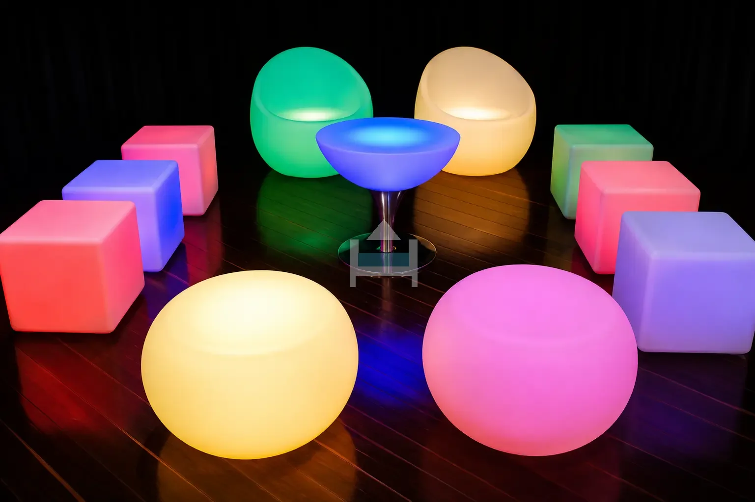 alquiler de muebles led para eventos